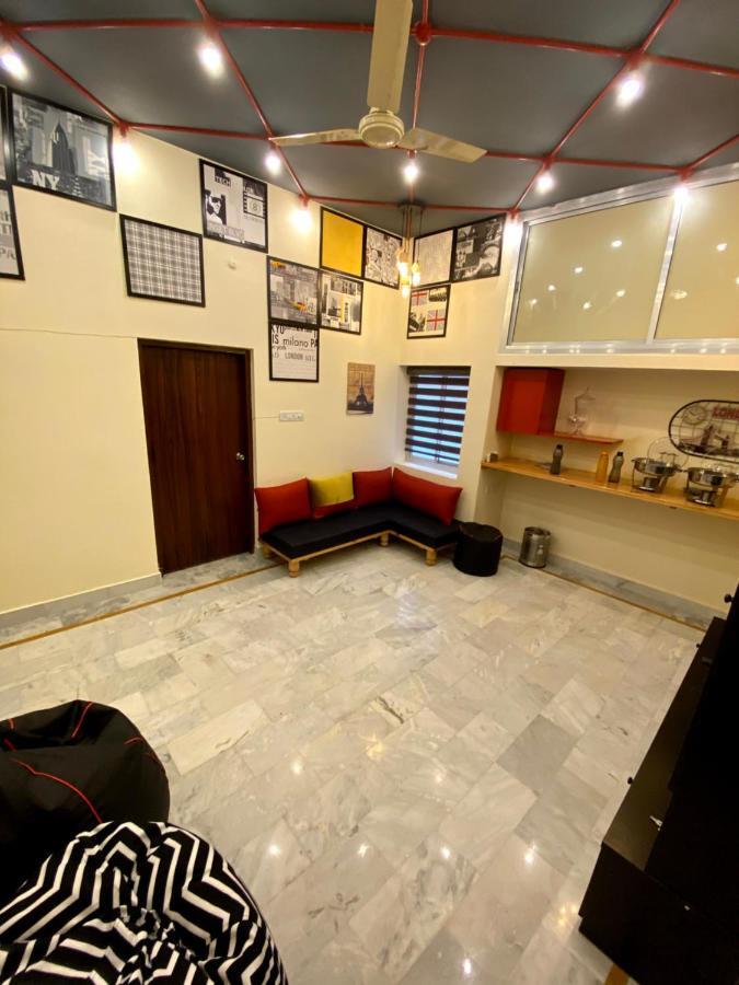 Backpackers Den Hostel Lucknow Luaran gambar